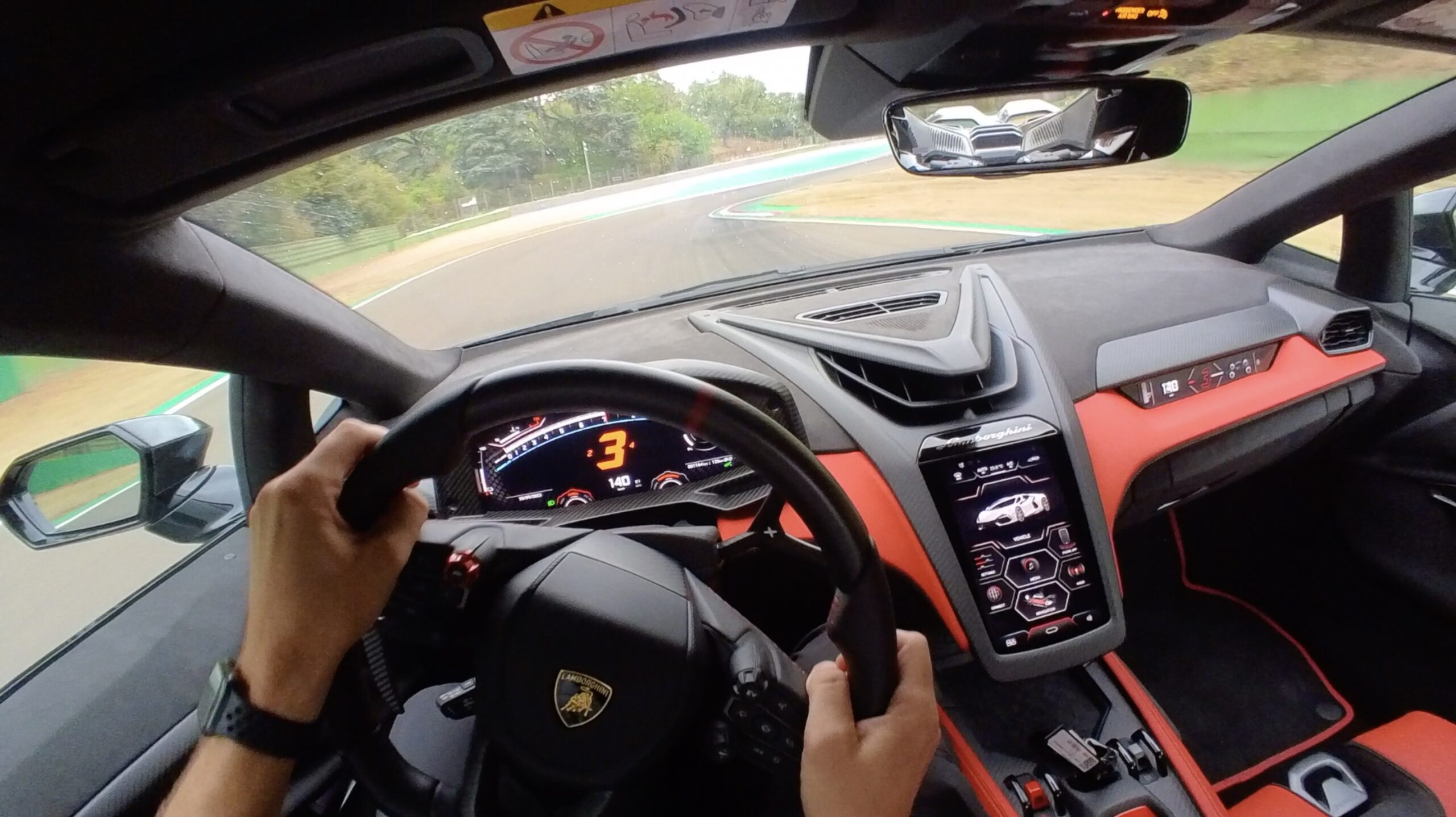 POV Lamborghini Revuelto